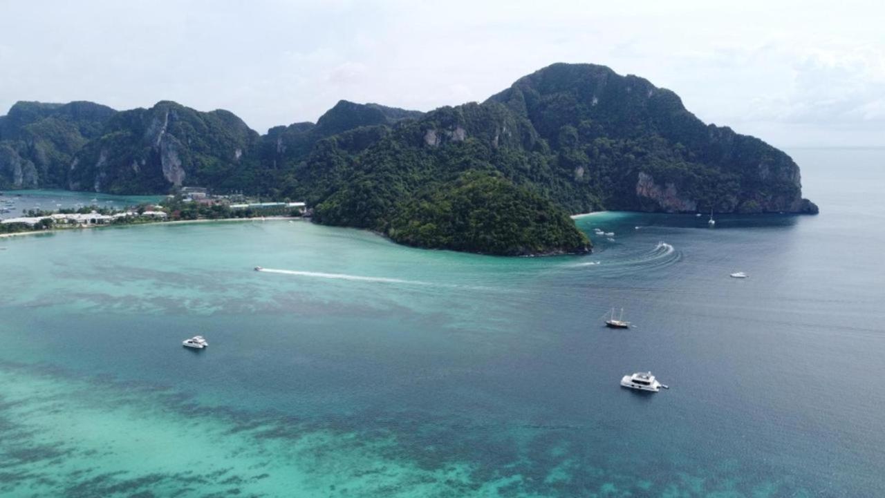 Phi Phi Seaside Bungalow Exterior foto
